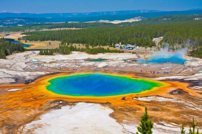 Yellowstone1